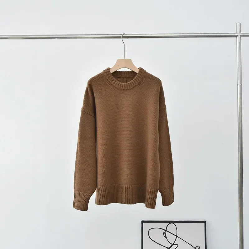 Autumn and Winter Loose Style Warm  Round Neck Cashmere Pullover Thickened Knitted Sweater for Woman