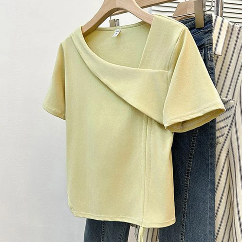 2024 new irregular short sleeved women's T-shirt niche summer design sense unique and special short versatile top