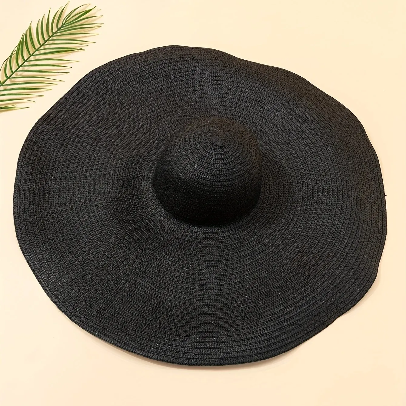 New Spring Summer Wide Brim Black Straw Hat Flat Top Straw Hats For Women Elegant French Retro Sun Hat Designer Hat