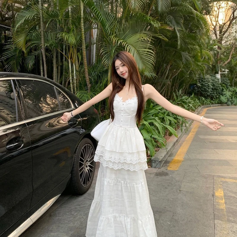 

Design Sense White Suspender Dress Skirt Suit 2025 Spring and Summer Elegant Beach Holiday Style Women's Suit