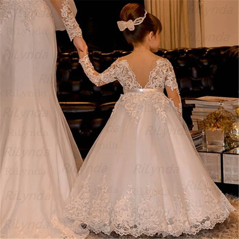 

Flower Girl Dresses Elegant Champagne Lace Appliqué Sleeveless Cascading Kids Pageant Gowns For Weddings First Communion Dresses