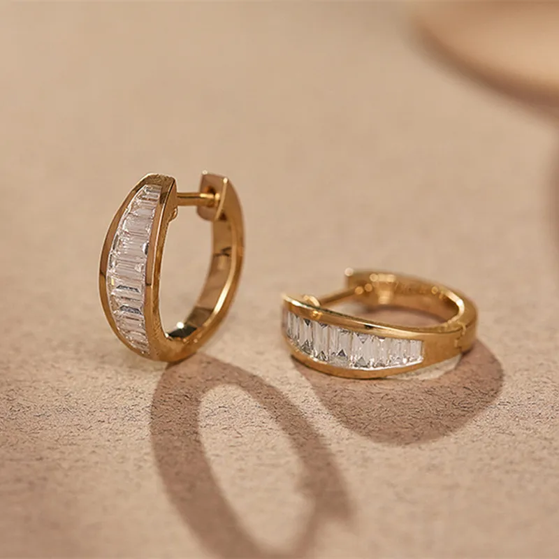

S925 sterling silver women's earrings gold-plated zircon irregular round European fashion jewelry party accessories