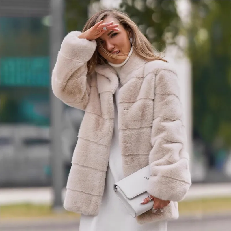 

Женская бархатная смешанная шуба утолщенная искусственная