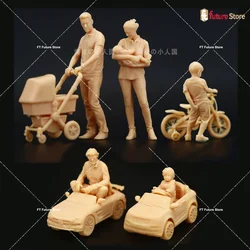 1/64 1/43 Spouse Kids Toy Car Baby Carriage Figure Miniatures Diorama Creative Mini Doll Scene Props Figurine Model Crafts Decor