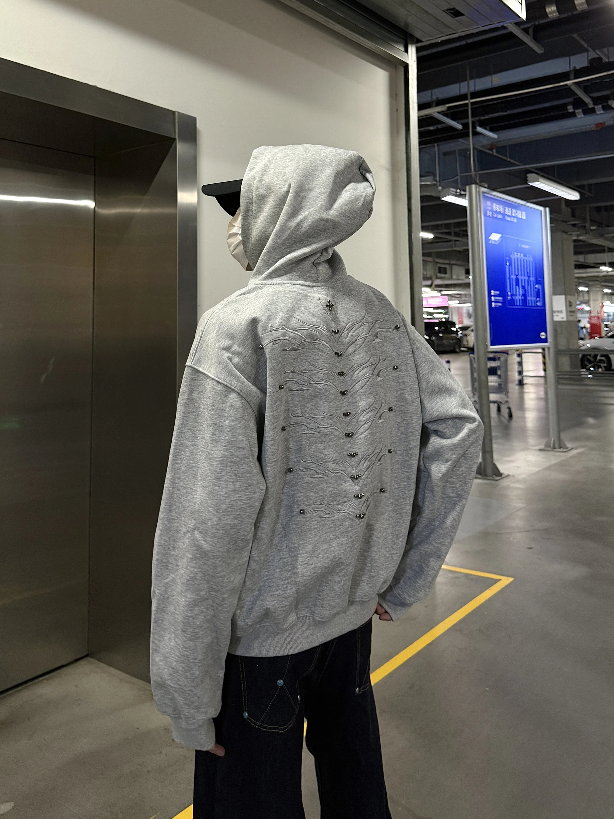 American Retro Fashion Trend Heavy-duty Rivet Hooded Sweatshirt Spring and Autumn New Loose Casual Couple Top Trend