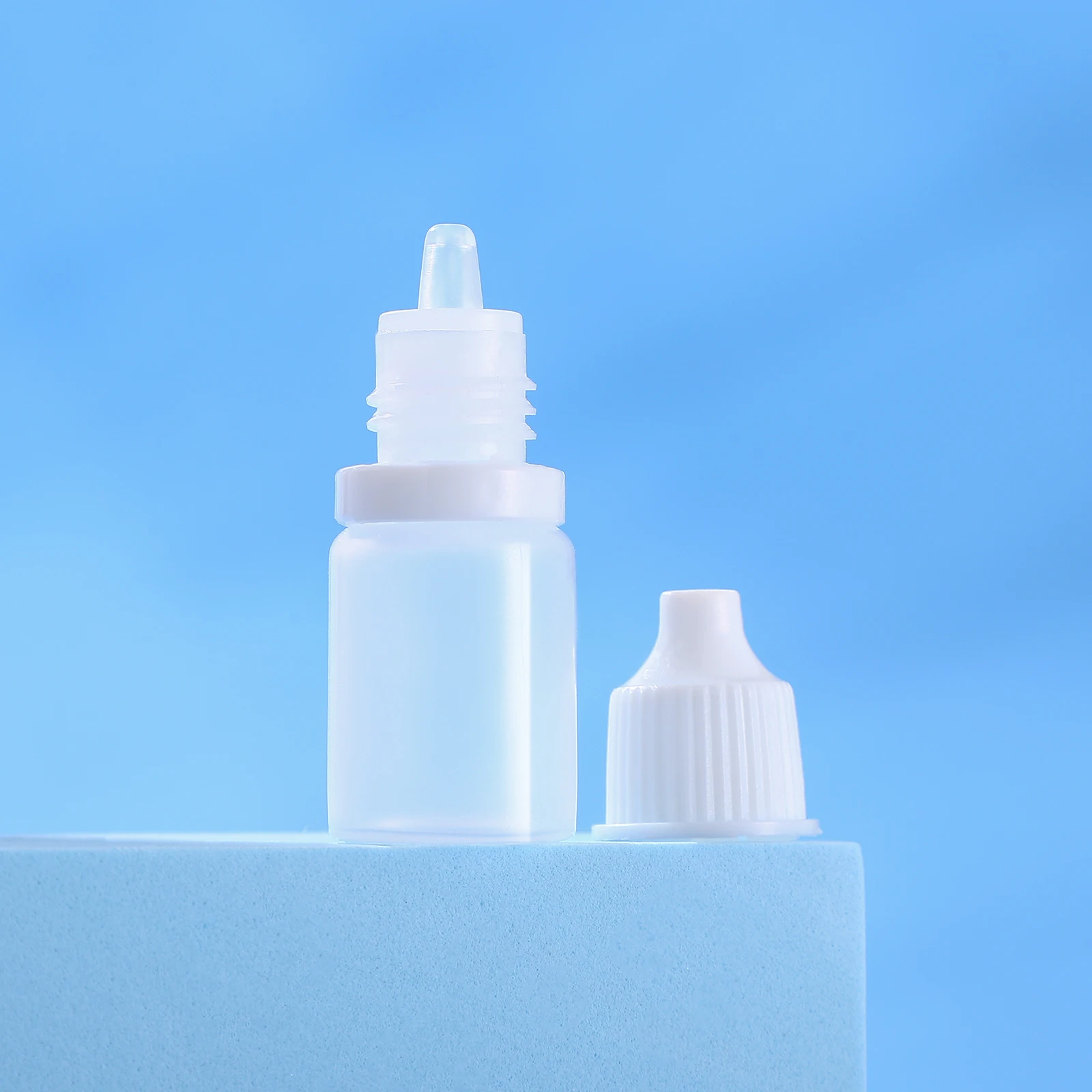 10pcs Mini Empty Bottle Plastic Squeeze Small Portable LeakProof Travel Squeeze Bottles Bottles Refill Eye Drops Storage