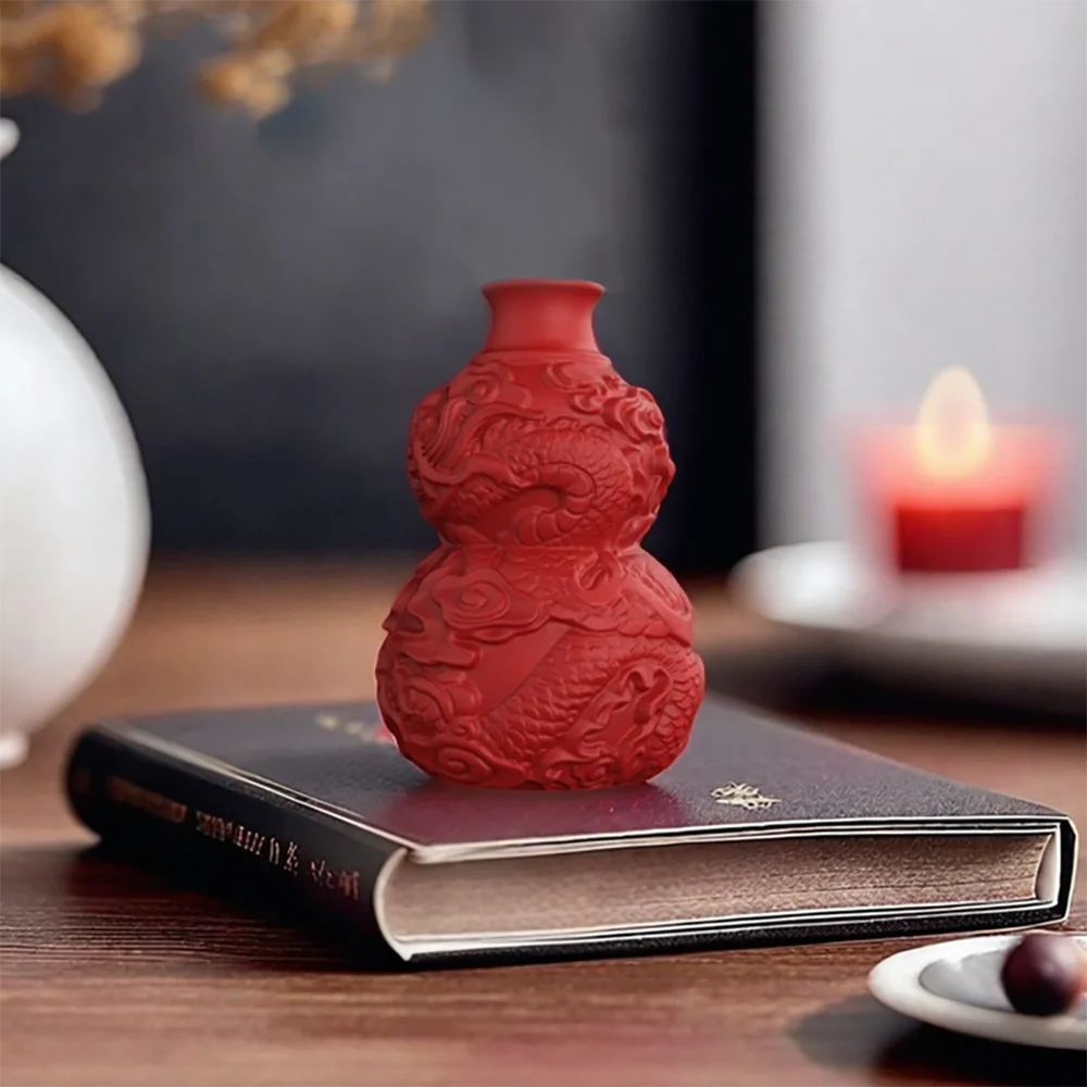 

Silicone Mold for Chinese Style Dragon Gourd Candle ，Suitable for DIY Home Decor, Cement, Plaster, Wax, and Creative Gift Ideas