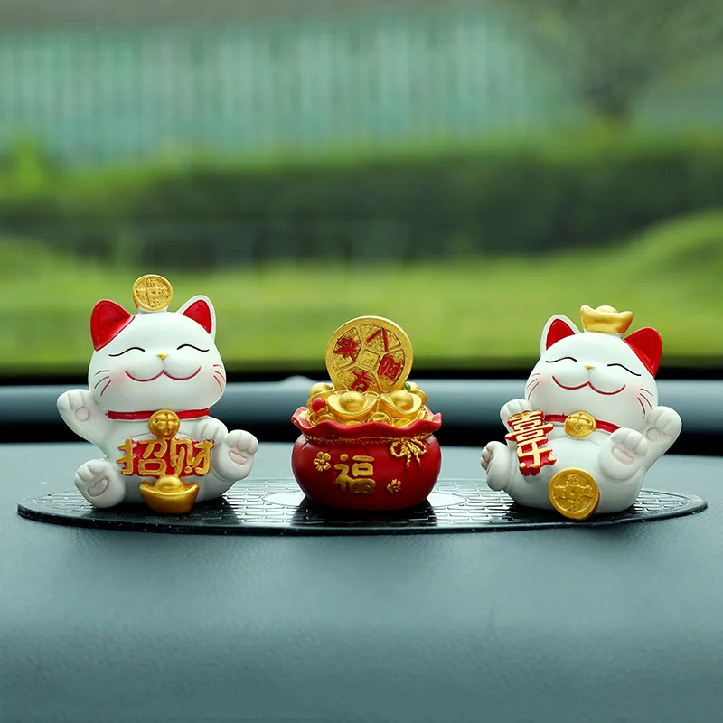 

Creative Chinese Lucky Cat Car Ornament Cute Cartoon Ornament Home Decorations