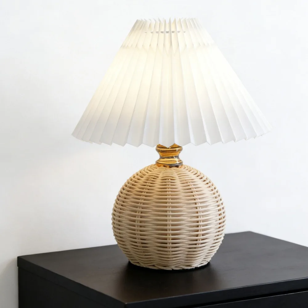 Fabric Lampshade Pleated Table Lamp Rattan Base 3 Color Temperature Rattan Base Lamp Brightness Adjustable Soft Light