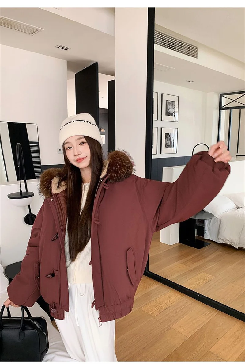 Warm Down jacket Ladies Pai Overcome Winter 2026 New Cotton Padded Coat Women Parkas Horn Hooded Outcoat Big fur collar Overcoat