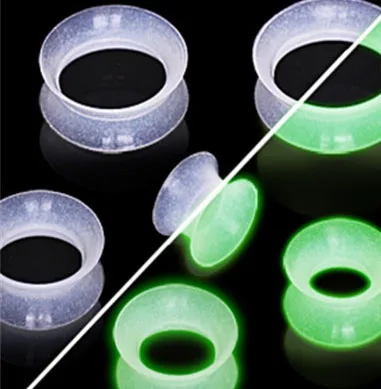 2pcs Silicone Flexible Ear Expansion Noctilucent Gowing Inside Plugs Flesh Tunnel Ligh In Darkness Body Piercing Jewelry