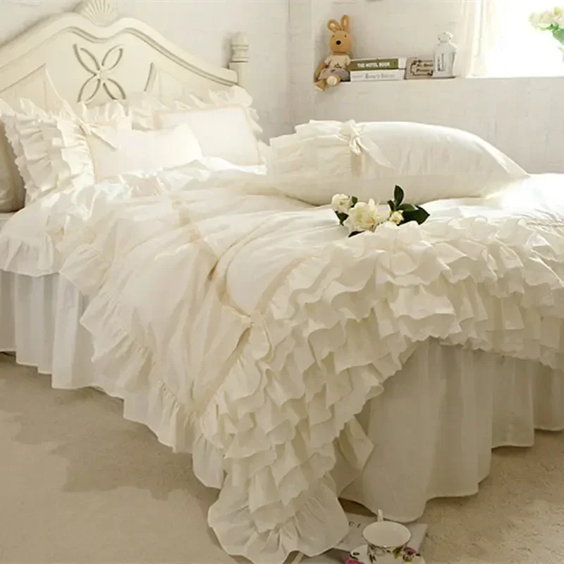 

Luxury Bed Covers Beige Bedding Set Ruffle Lace Duvet Covers European Romantic Bedding Bed Sheet Bedspread Home Queen Bed Cover