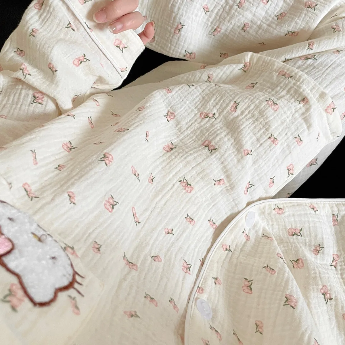 New Cute Hello Kitty Embroidery Women Long Sleeve Pajamas Floral Print Crinkled Cotton Casual Kawaii Home Loungewear Sleepwear