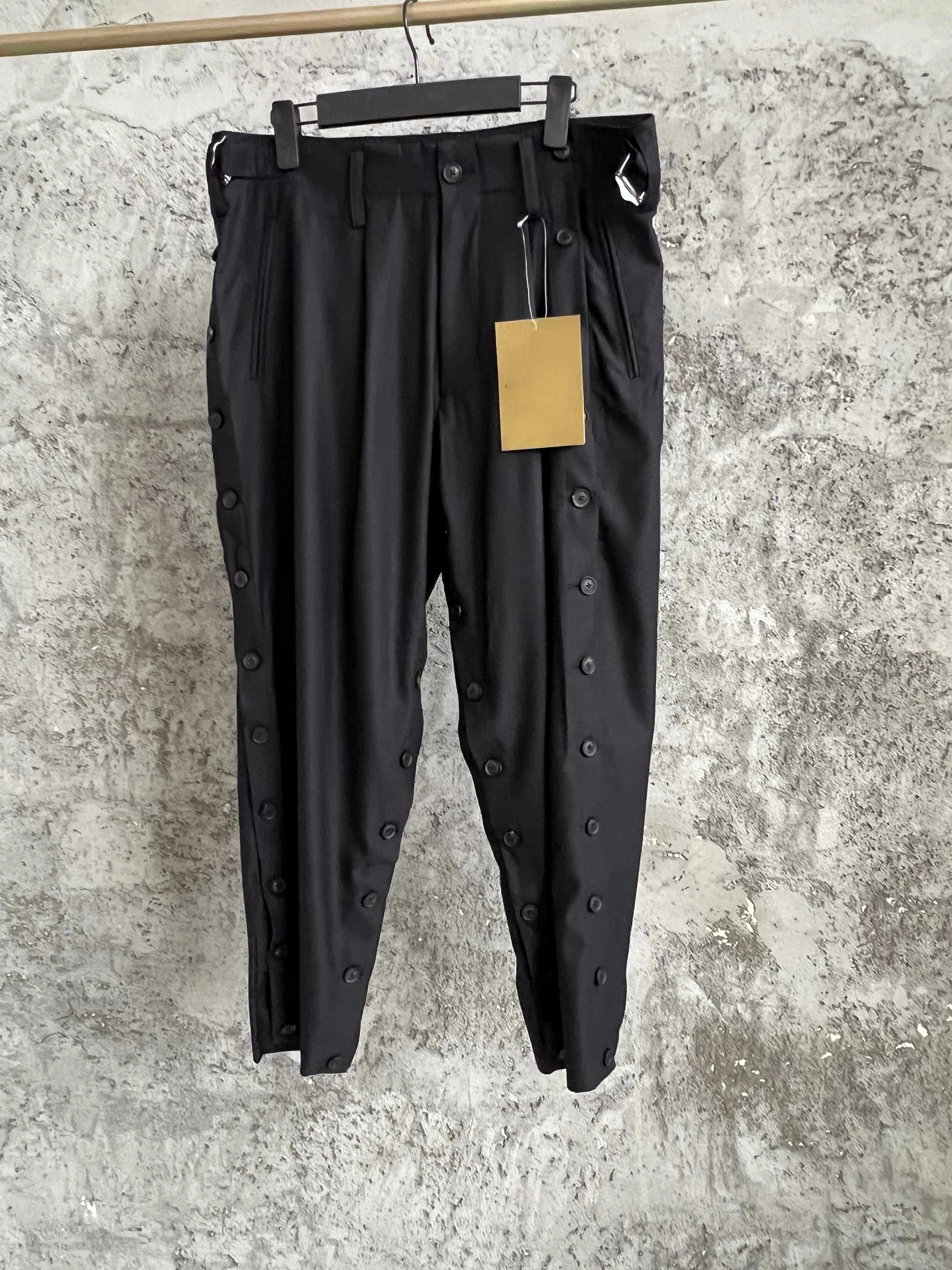 

TOP-YAMAMOTO multi-button adjustable wool casual pants, dark straight-leg cargo pants