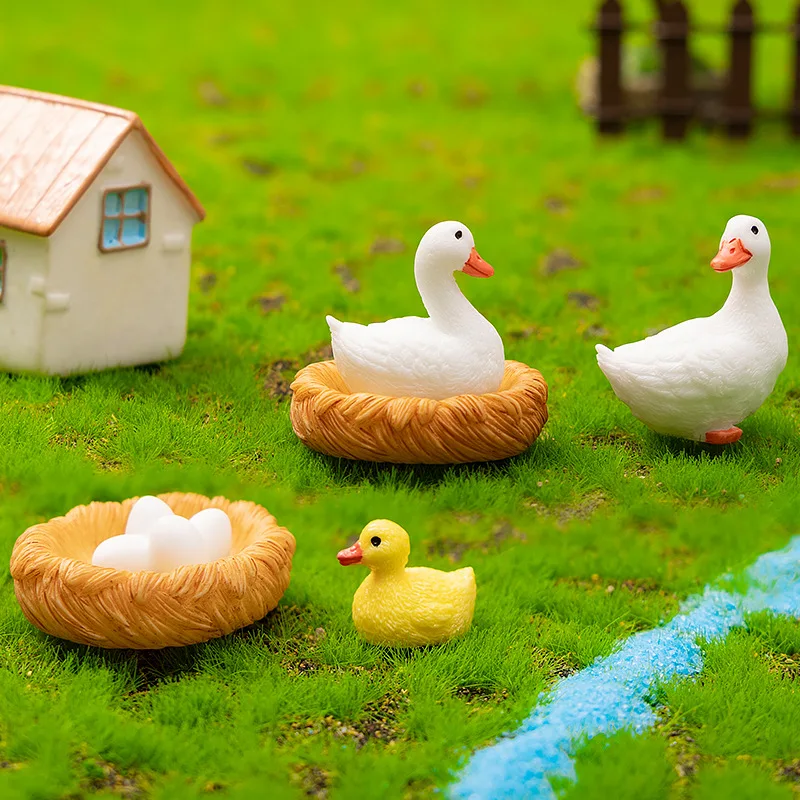 Simulated Ducks Micro Landscape Ornaments Resin DIY Crafts Cute Animal Shape Car Decorative Ornaments Home Desktop Decoration