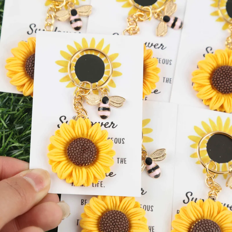 「Walk towards the light」Sunflower3/6Keychain set Paired with English sunshine-themed cards Fresh and vibrant design Can be used