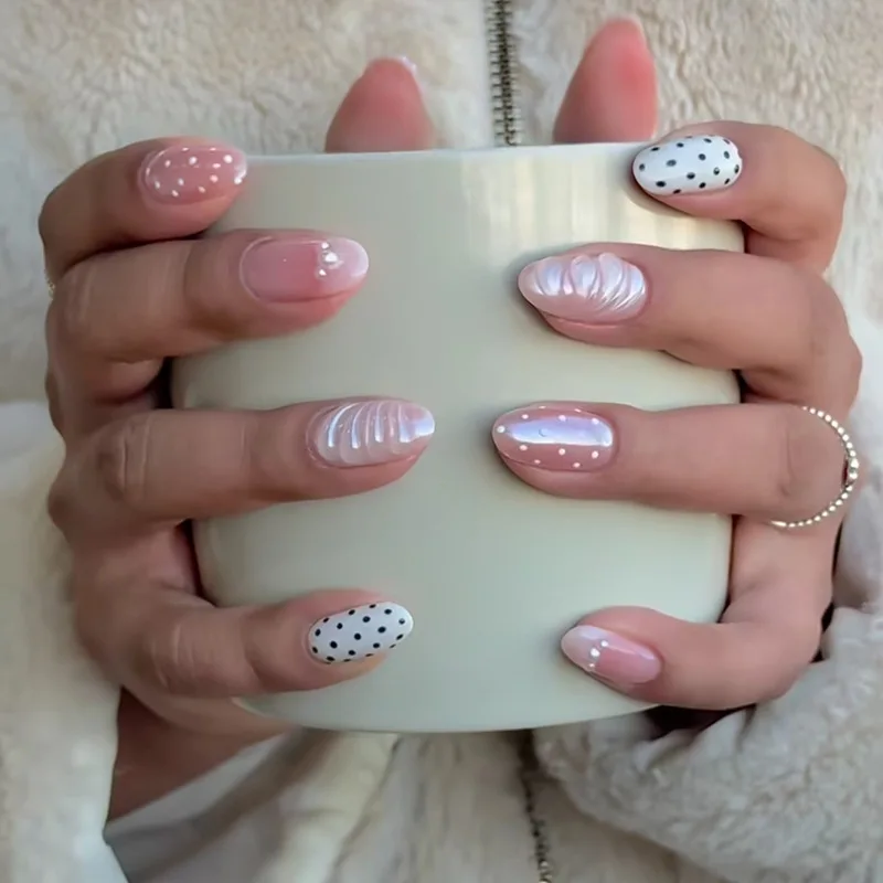 

24Pcs Short Almond Detachable Press on Nails Black White Polka Dot False Nails Gradient French Pearl Full Cover Fake Nails Tips