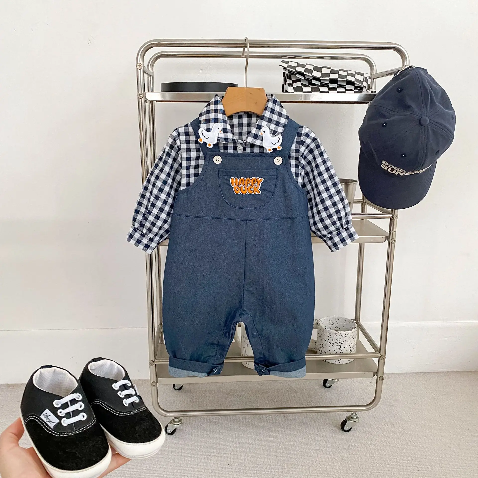 

2025 Autumn New Baby Fashion Denim Overalls Infant Letter Embroidery Jumpsuit Toddler Boy Strap Trousers Baby Casual Clothes