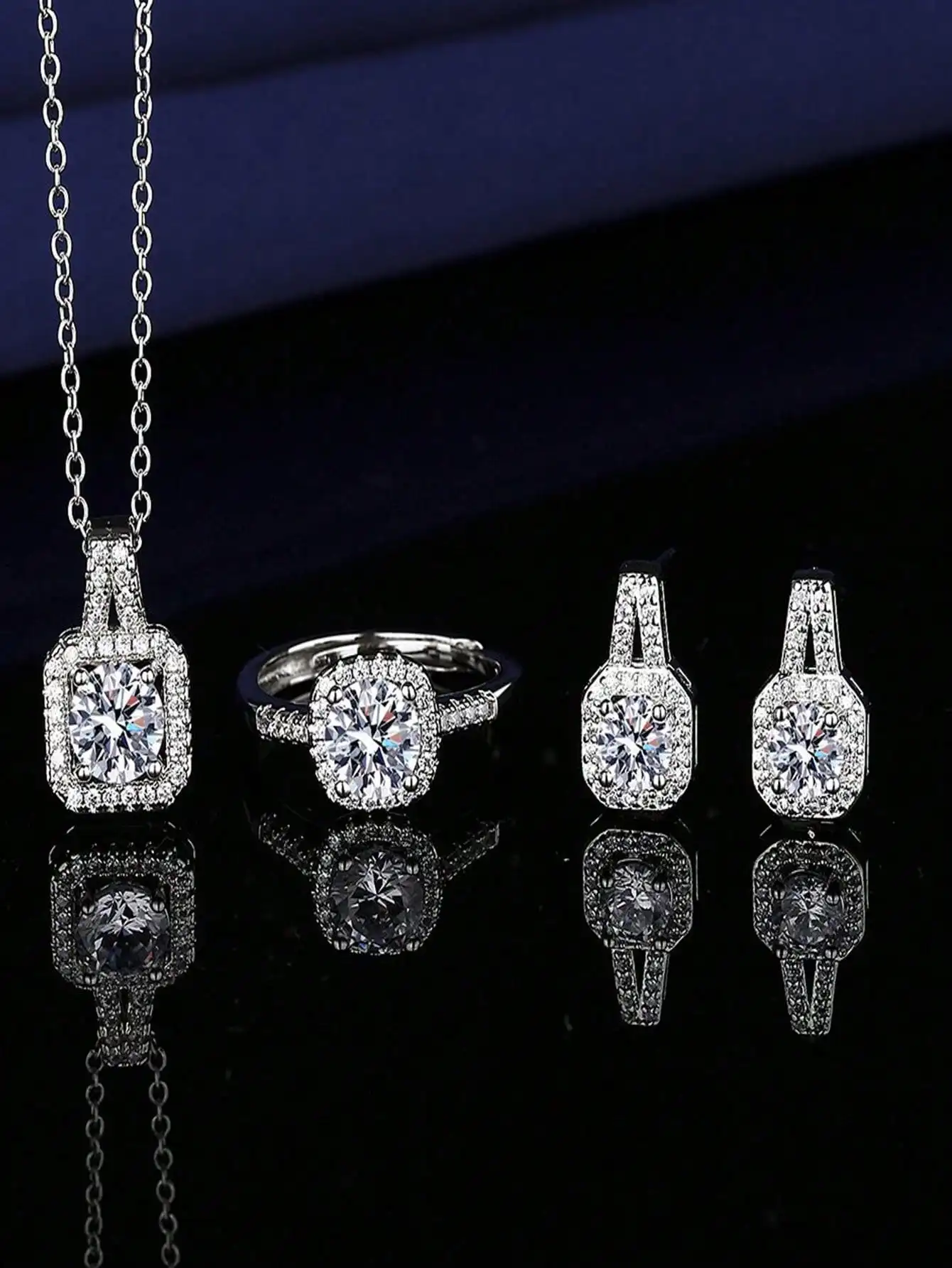 1 set of fashion jewelry Ladies sumptuous light luxury jewel pendant necklace Ring Earrings 3-piece vintage wedding