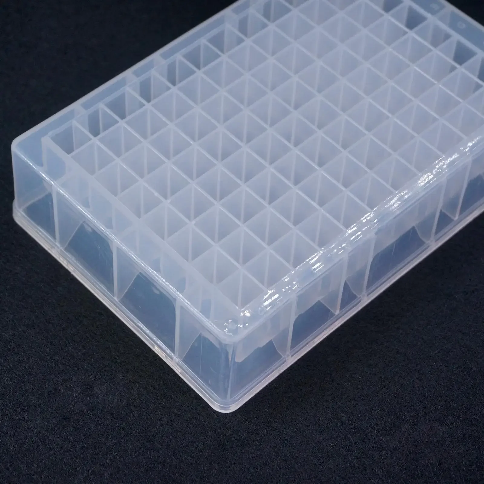 1.2ml 96 Holes PP 126x82x24mm Deep Well Microplate Square Hole U-Bottom