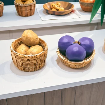 8 Pieces/Set Dollhouse Miniature Potatoes, Onions with Basket: 1/6 & 1/12 Scale Mini…