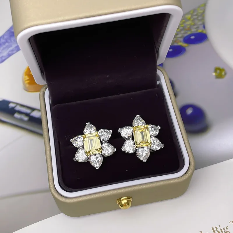 أقراط ألماس على شكل نجمة مدببة S925 أقراط من الفضة النقية، مزاج عصري، تصميم حلو ومبتكر للنساء