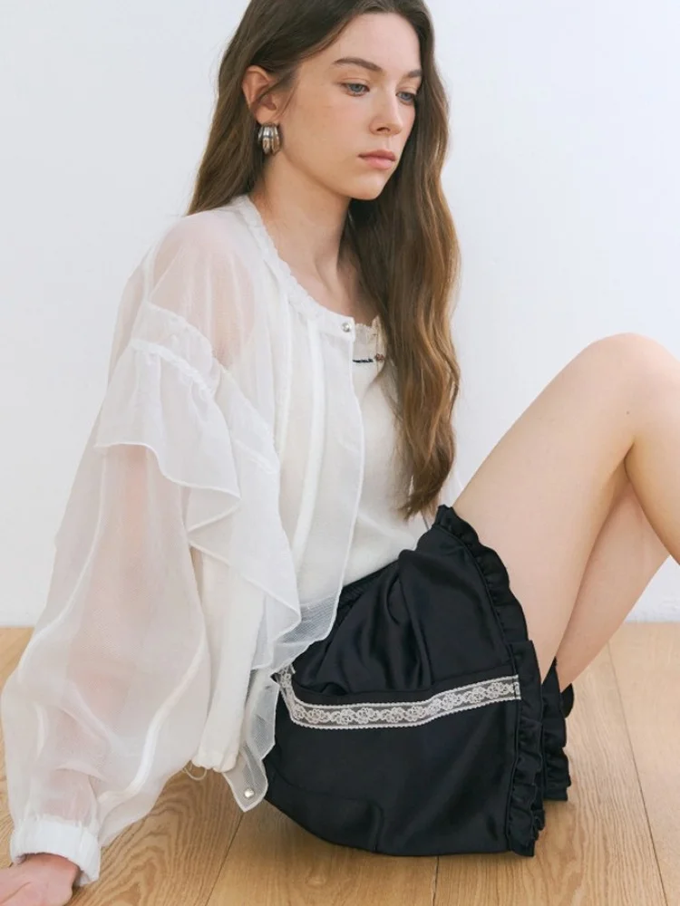 

Elegant Korean Style Loose Fit Breathable Light Weight Sun Protection Coat with Lace Trim Cotton Long Sleeve Short Length