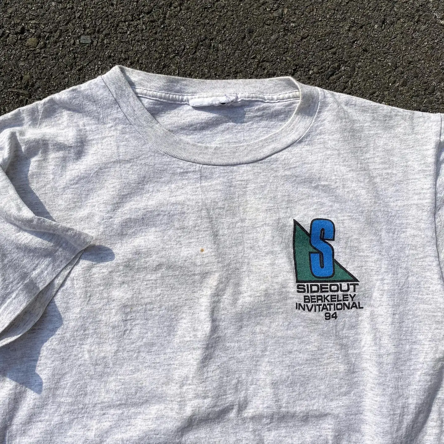 Vintage American Retro Ethnic Geometry Short Sleeve Surfing Men's T-shirt Wang Has Disease Studio Light Grey Cotton Tee