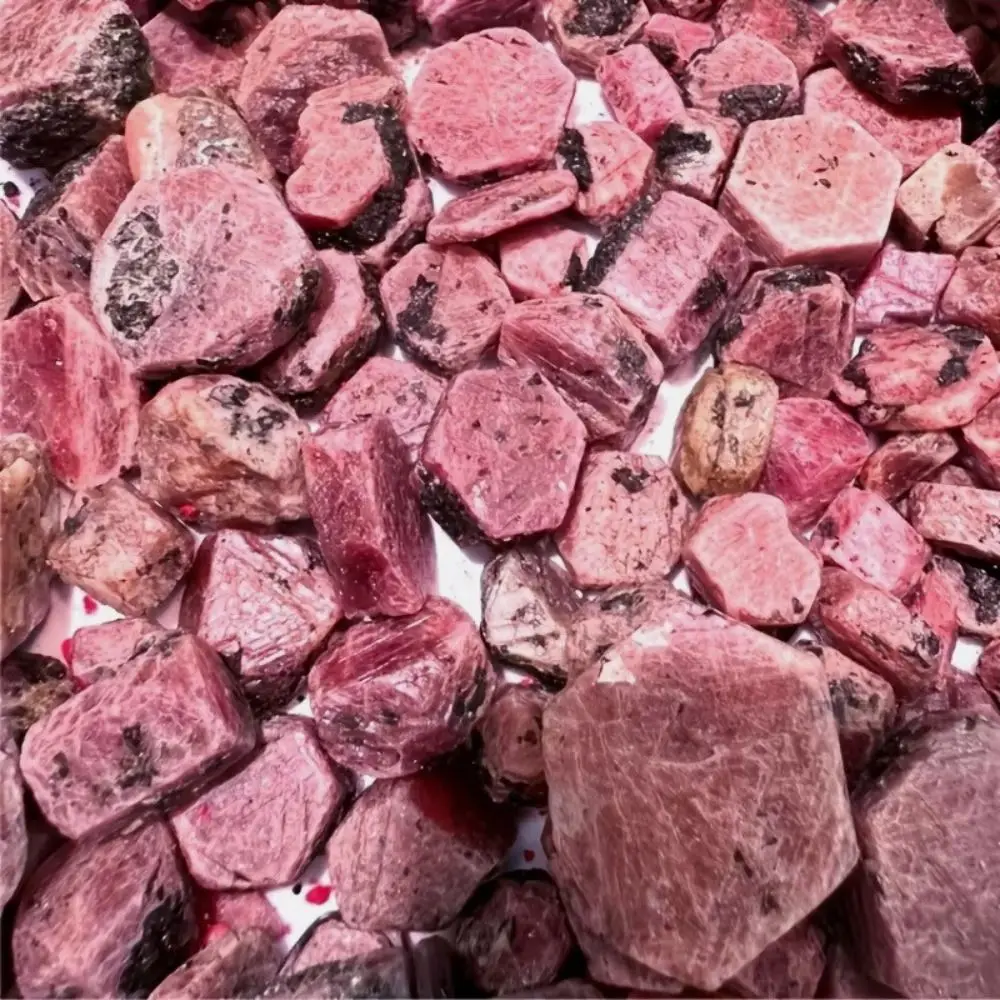 

New Arrivals Rare Minerals Specimen Natural Quartz Crystal Ruby Corundum Rough Raw Gemstone Folk Crafts for Souvenirs