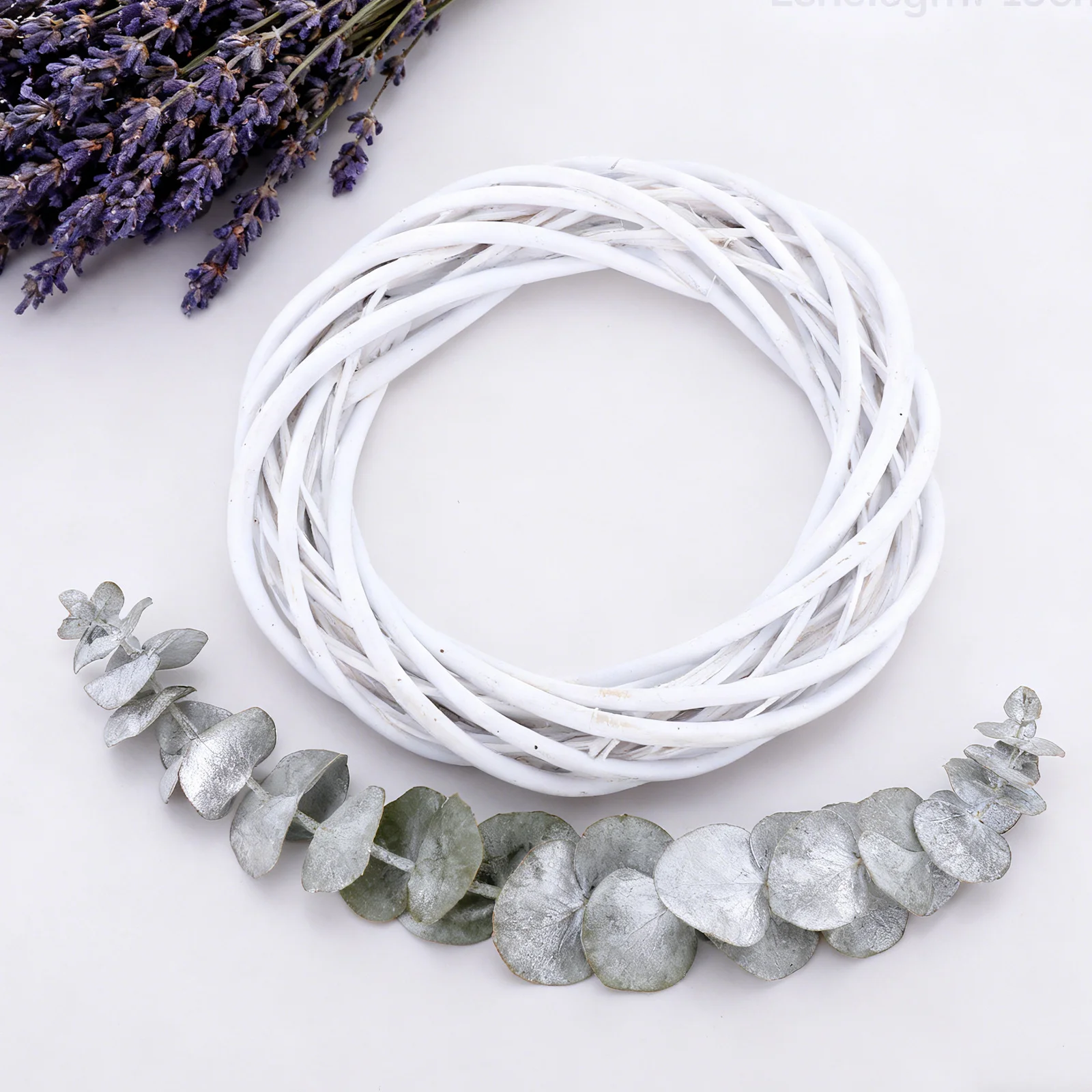 

3pcs 20Cm Grapevine Wreath Base Rustic Vine Branch Hoop For Diy Door Decor Wedding Christmas Craft Wreath Form Natural Twig Ring