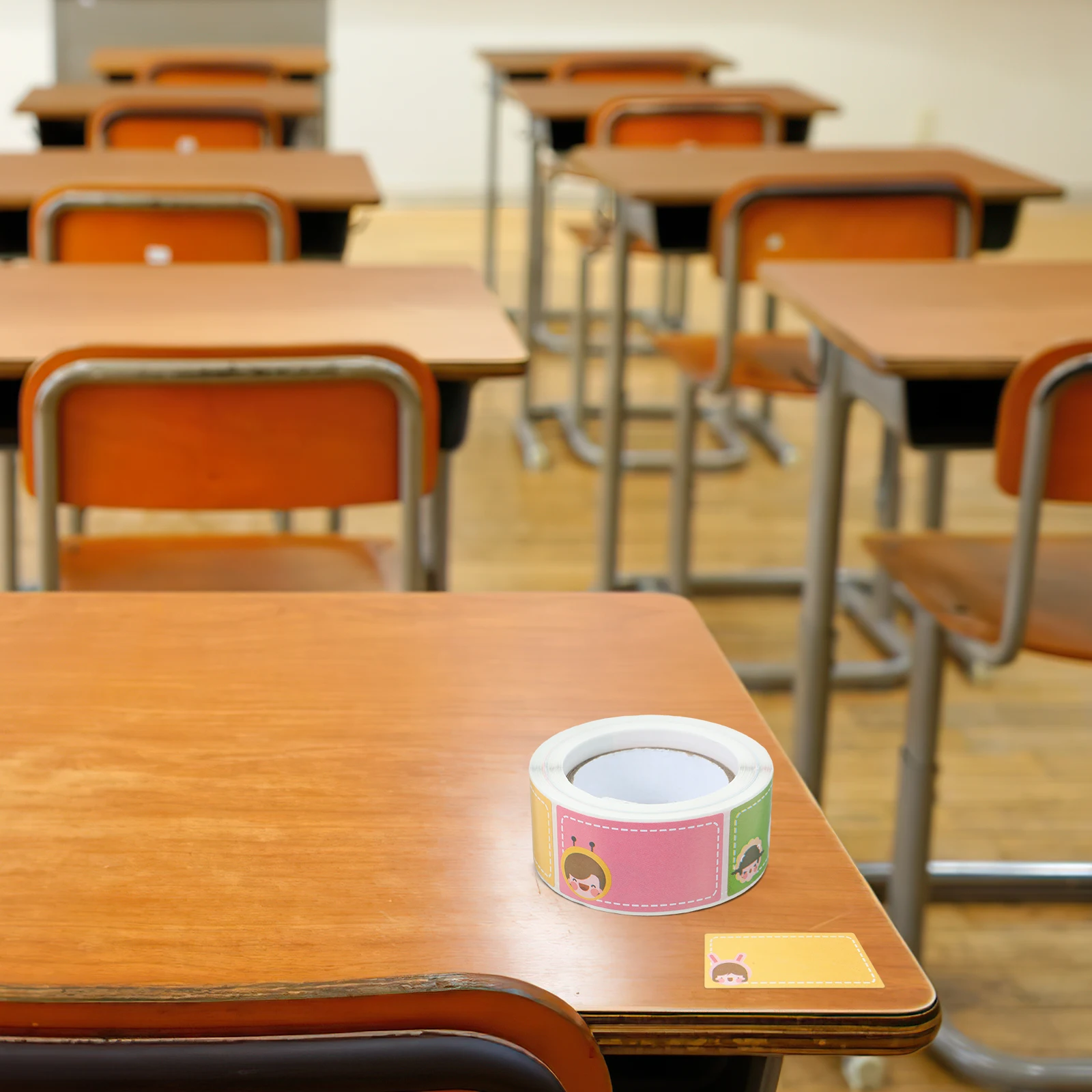 

1-рулонные износостойкие именные наклейки, самоклеящиеся цветные именные бирки для классной комнаты, детского сада, офиса, дома, повседневная классификация