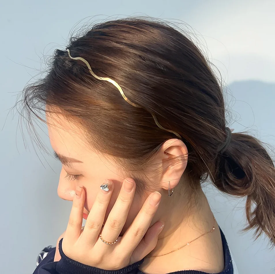 

2PCS Women Metal Wavy Spring Hair Hoop Non Slip Outdoor Sports Headbands For Women Men Simple Hairband Face Washing Headdress