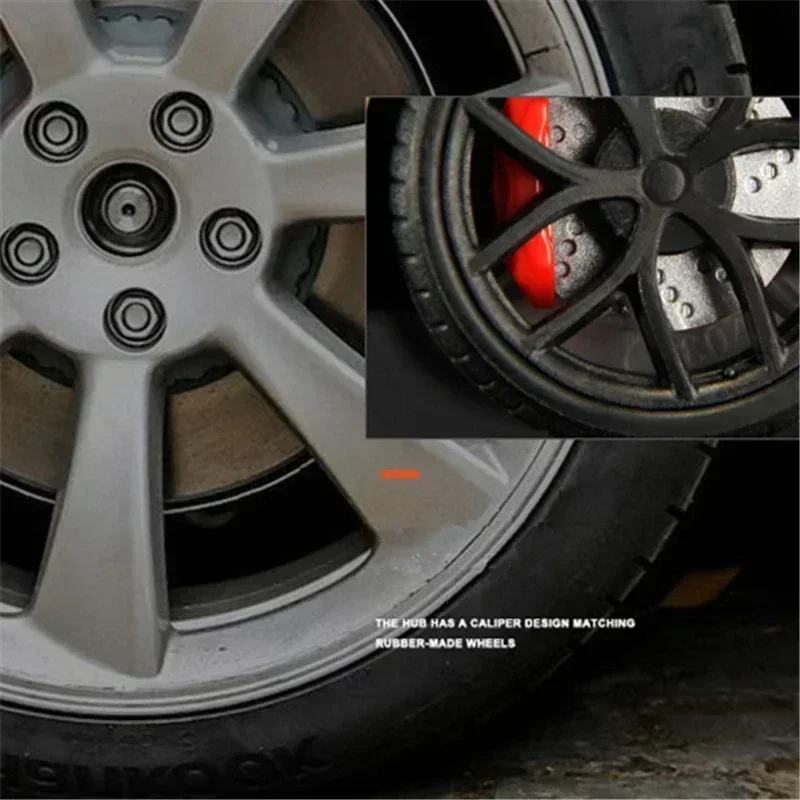 1:24 Modello 3 Auto giocattolo in lega Collezione di metalli Modello di auto Suono e luce Tirare indietro Giocattoli per bambini