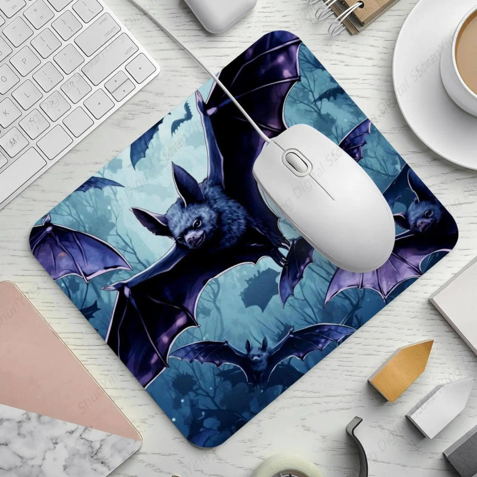 Morcego voando halloween mouse pad borracha antiderrapante adequado para jogos escritório portátil mouse pad fácil de deslizar 25*30cm