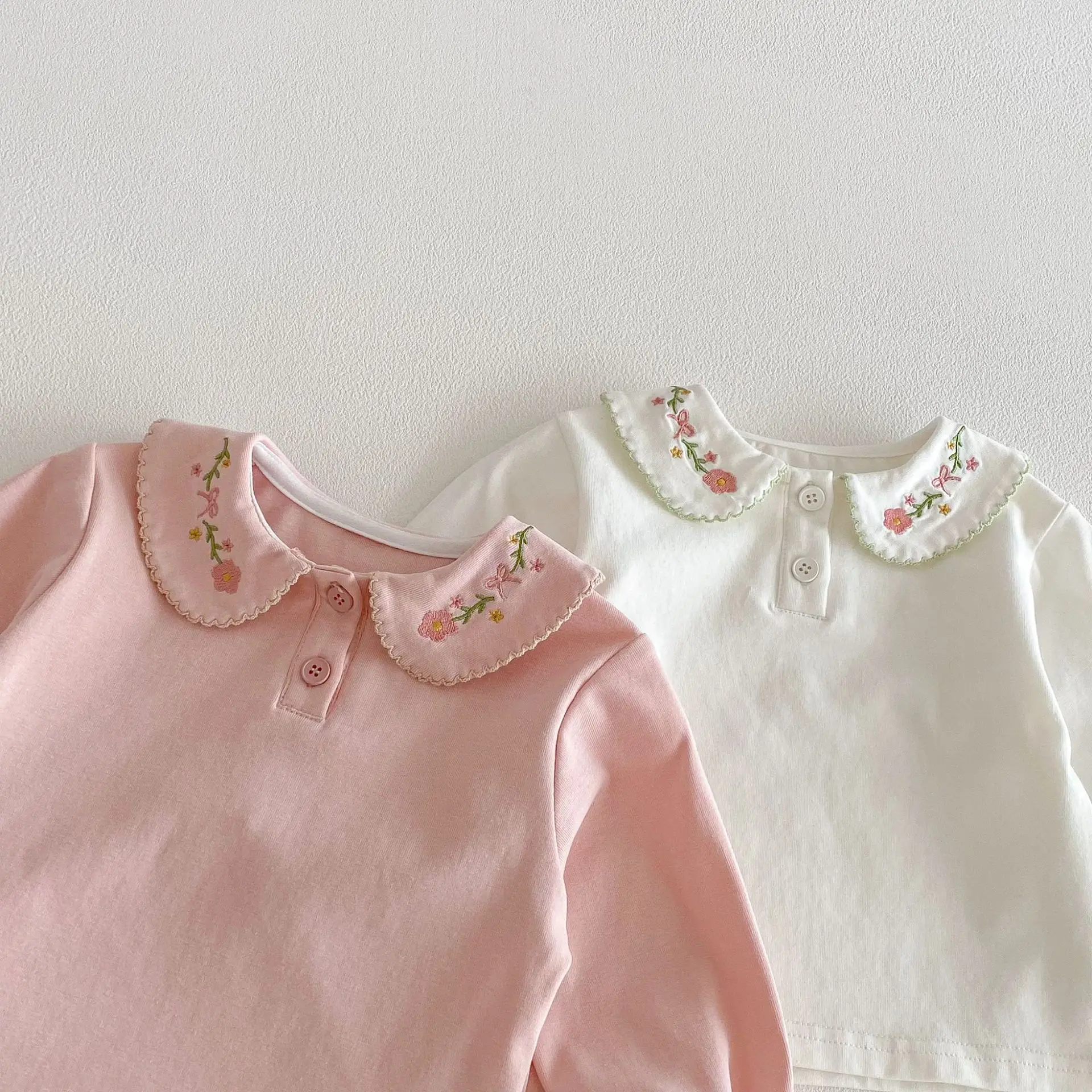 Girls' Embroidered T-shirt 2026 New Spring Baby Floral Doll Collar Korean Version Bottom Shirt Children's Stylish Spring Dress