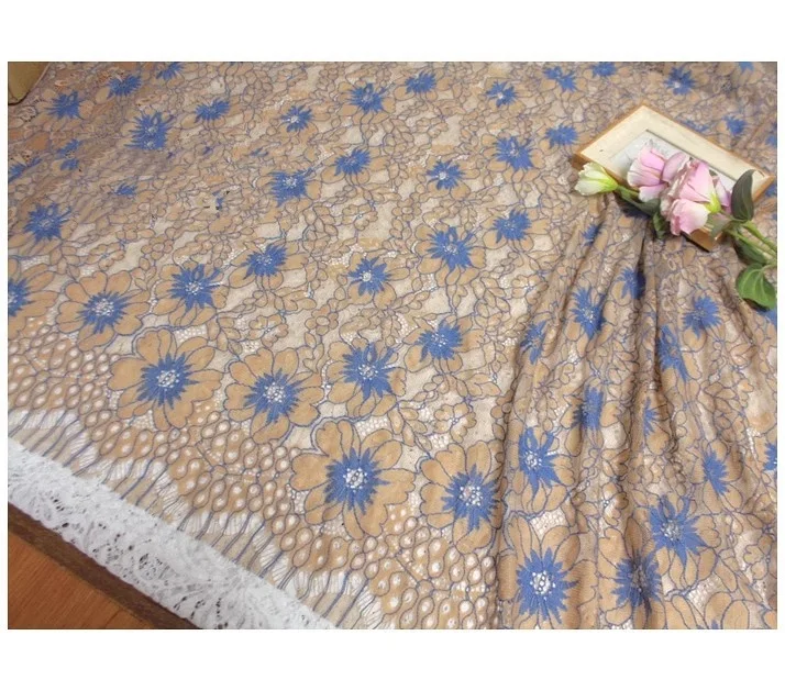 Length and width 1.5 meters, beautifully export flowers eyelashes lace fabrics  DIY clothing, dresses, home accessories