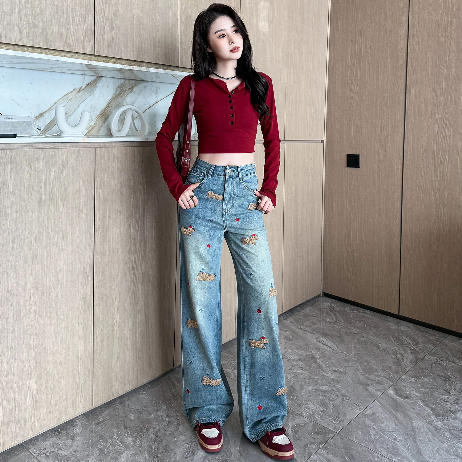 Jeans larghi a gamba dritta con cane ricamato in stile coreano Pantaloni lunghi in denim dal design alla moda da donna