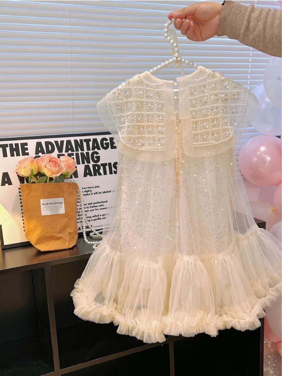 New 2023 Girls Prin cess Dress Casual Spring Summer Children's Wear Korean Pearl Neck Princess Dress Fashion Yarn Dress Dress