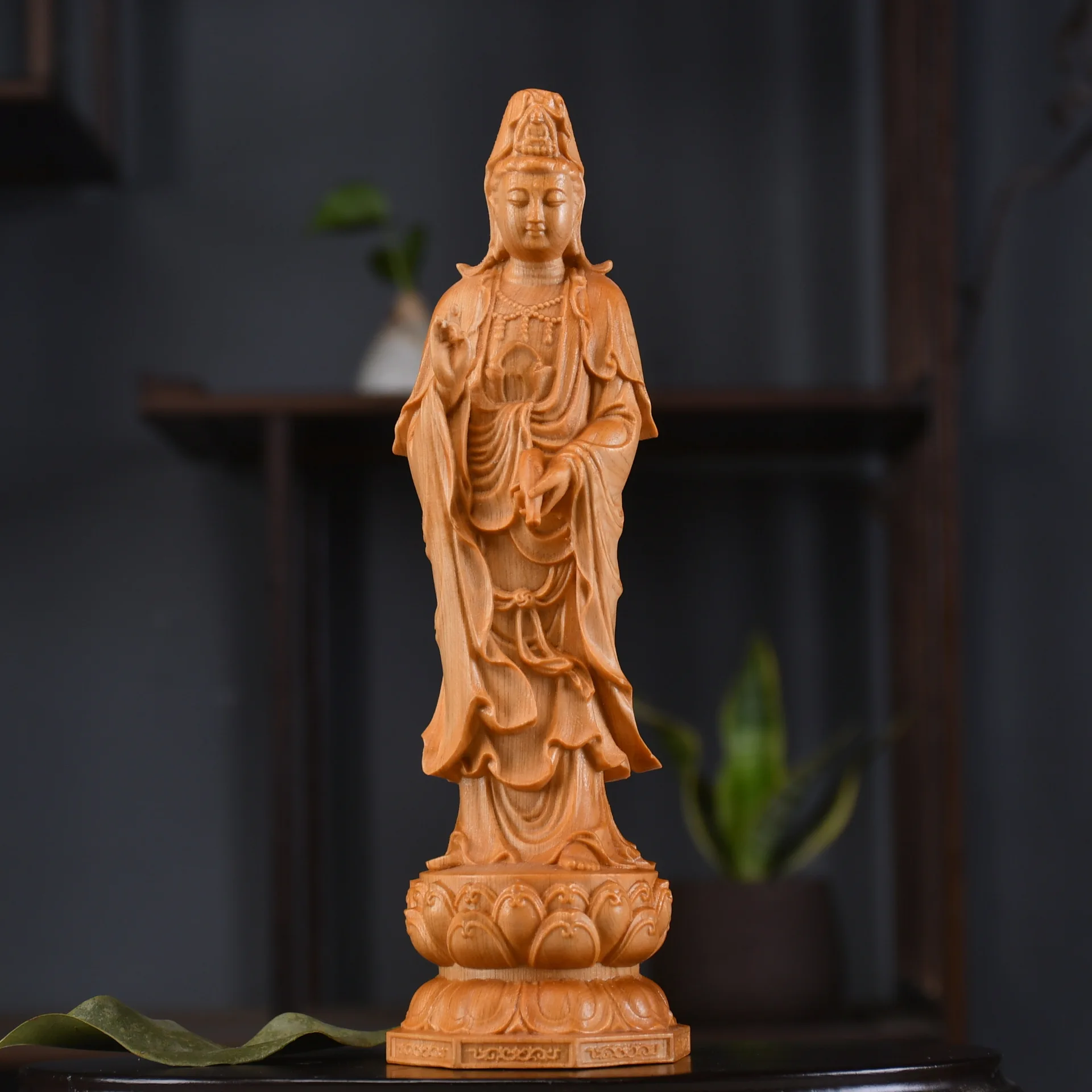 HYS Yabai Nanhai Guanyin ornament home office wooden ornament Buddha statue Ping An feng shui wood carving ornament process