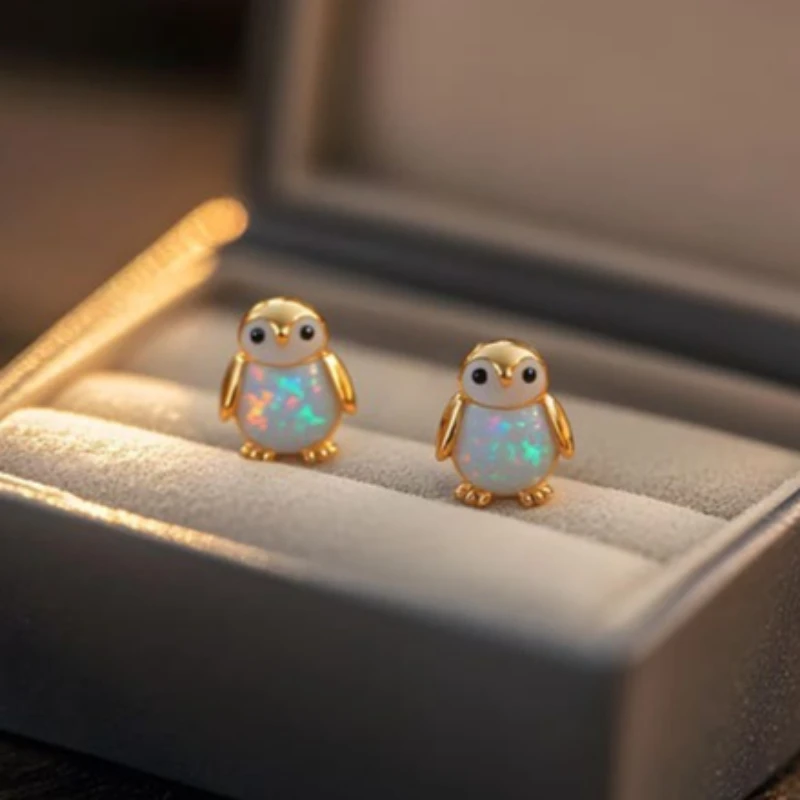 1pair Cute Penguin Stud Earrings Exquisite Animal Jewelry Accessories Suitable for Casual Wear Daily Accessories Birthday Gift
