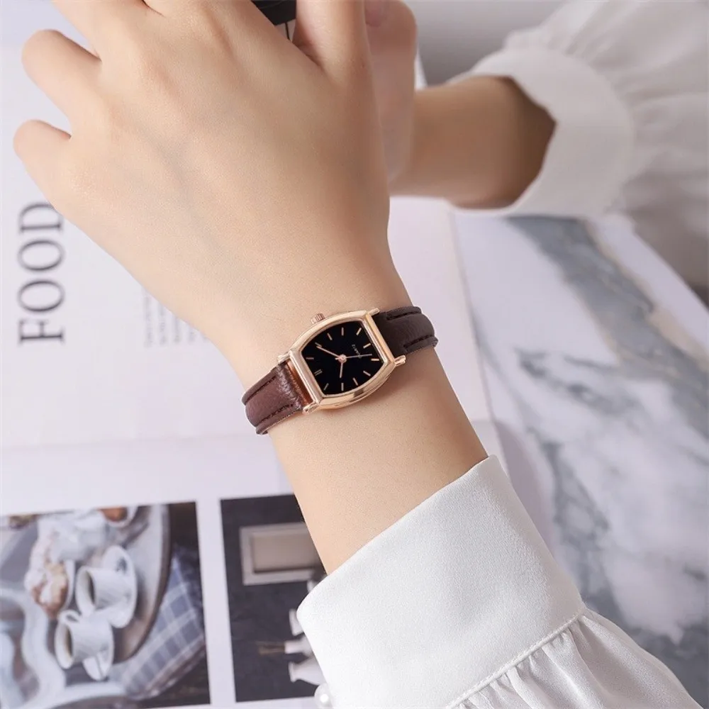 Fashion Leather Watches for Women Square-shaped Precise Quartz Watch Elegant Minimalist Students Wrist Watches Female Gifts