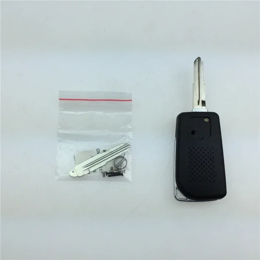 For the new Jin Hyun Mitsubishi Grandis Outlander wing God car keys modified folding key remote shell modification