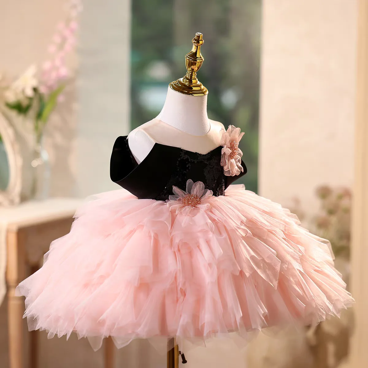 Dromerige gelofte D112 charmante roze applique meisjesjurk zwarte mouwloze top kinderen prinses verjaardag bruiloft festivaljurk