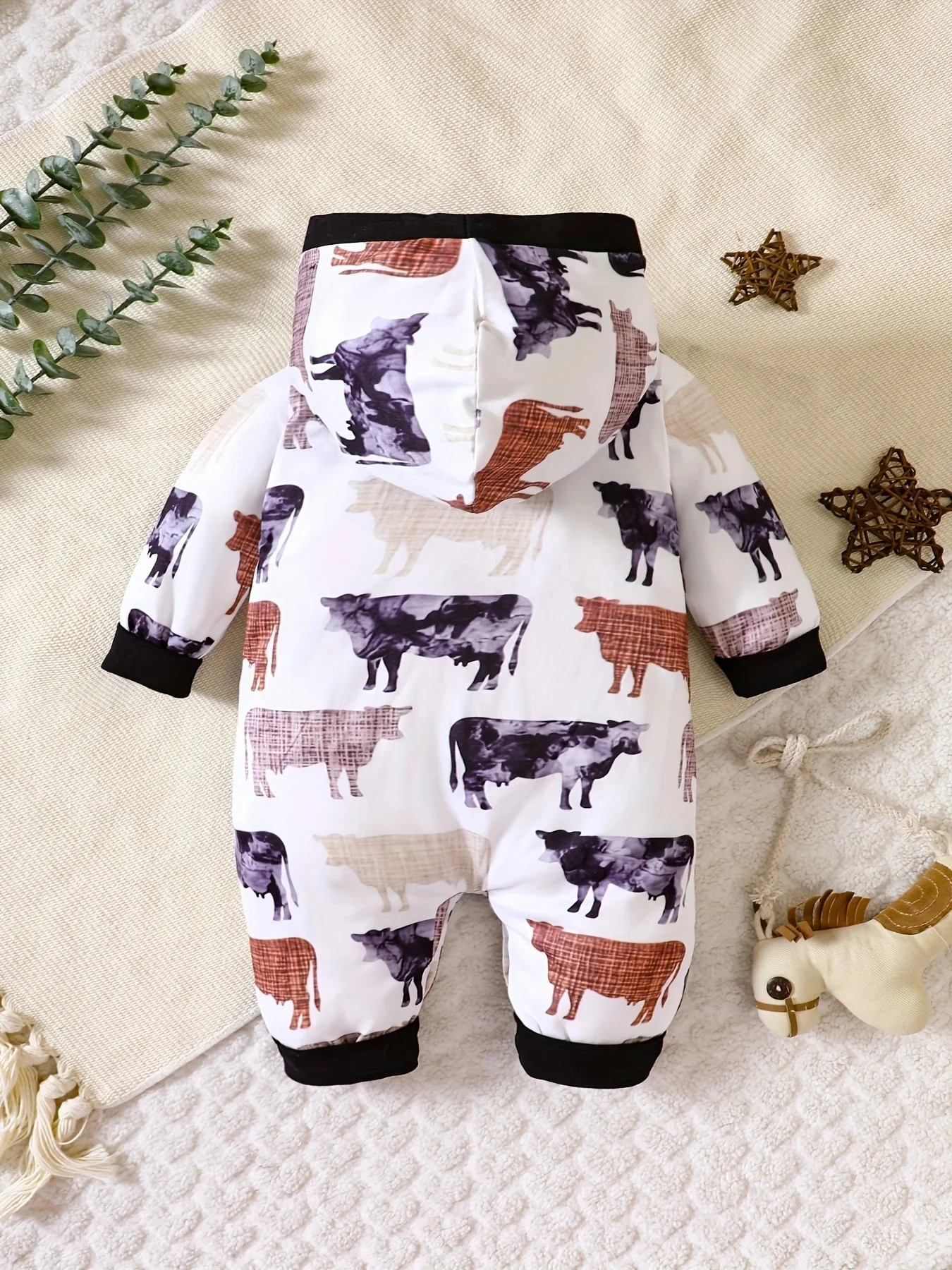 0-2 Year Old Spring and Autumn New Newborn Baby Boys Hooded Full Print Long sleeved jumpsuit