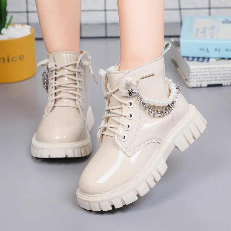 Winter Children PU Patent Leather Short Boots Girls Thick-Soled Warm Shoes Retro Casual Shoe Kids Pearl Chain Fleece-Lined Boots