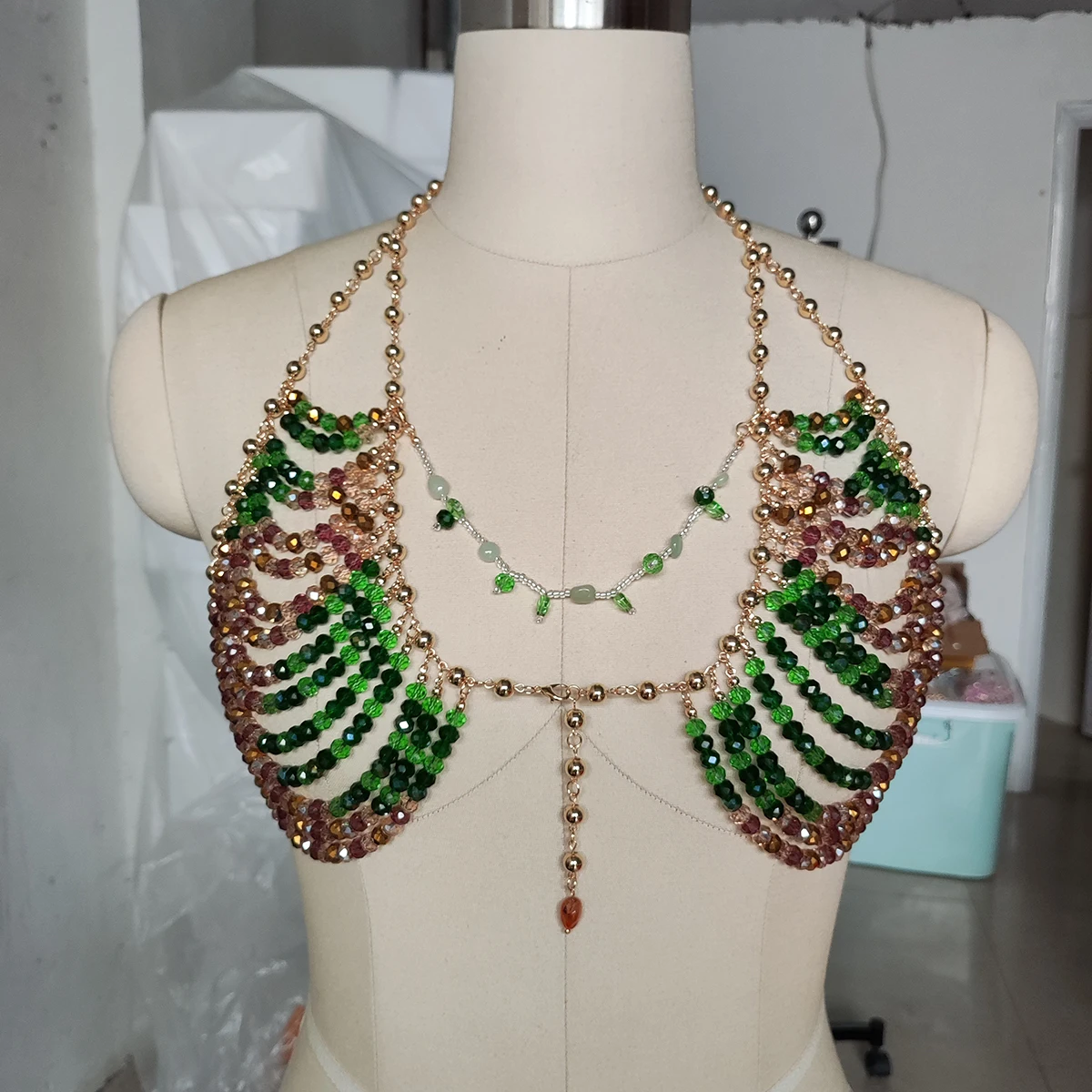 

2025 Spring Hot Sexy Beading Bra For Ladies Sparkling Crystal Top With Green And Bling Colour Outfitting Match GirlBirthday Gift