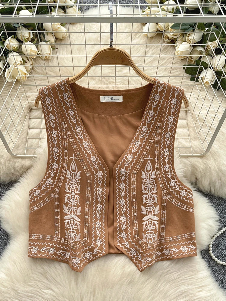 

Spring Autumn Women's Bohemian Style Retro Sleeveless Vest New Khaki Fashionable Embroidery Versatile Temperament Vests Top D52