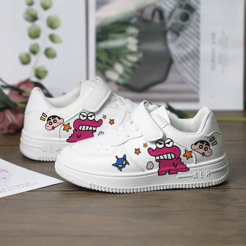 Anime White Sneakers Cute Crayon Shin-Chan Girls Boys Casual Shoes Cartoon Student Sports Shoes Thick Sole Shoes with Socks