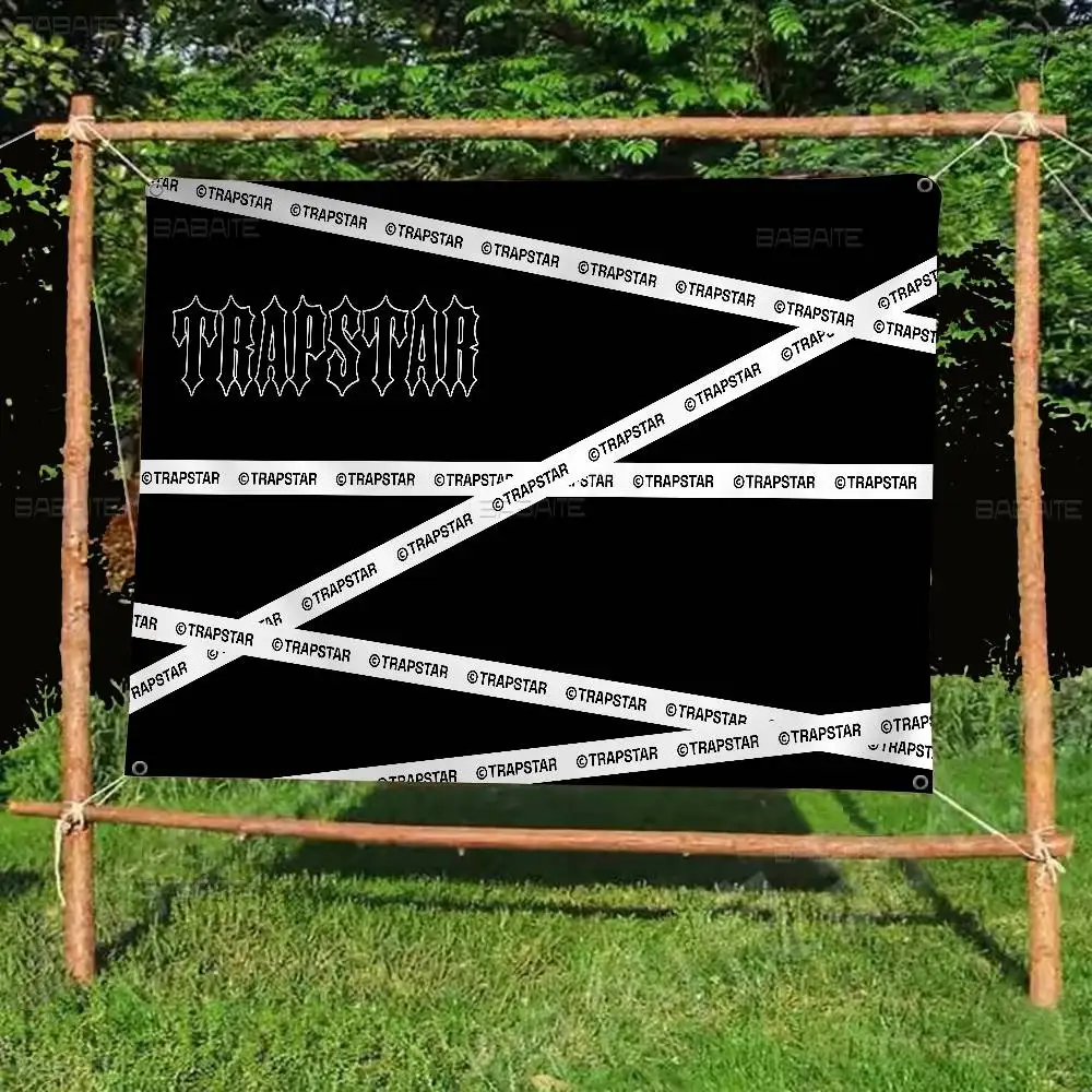 Fashion T-Trapstar Logo Small Size Cheerleading Banner Hand Pulled Flag Outdoor Atmosphere Flags