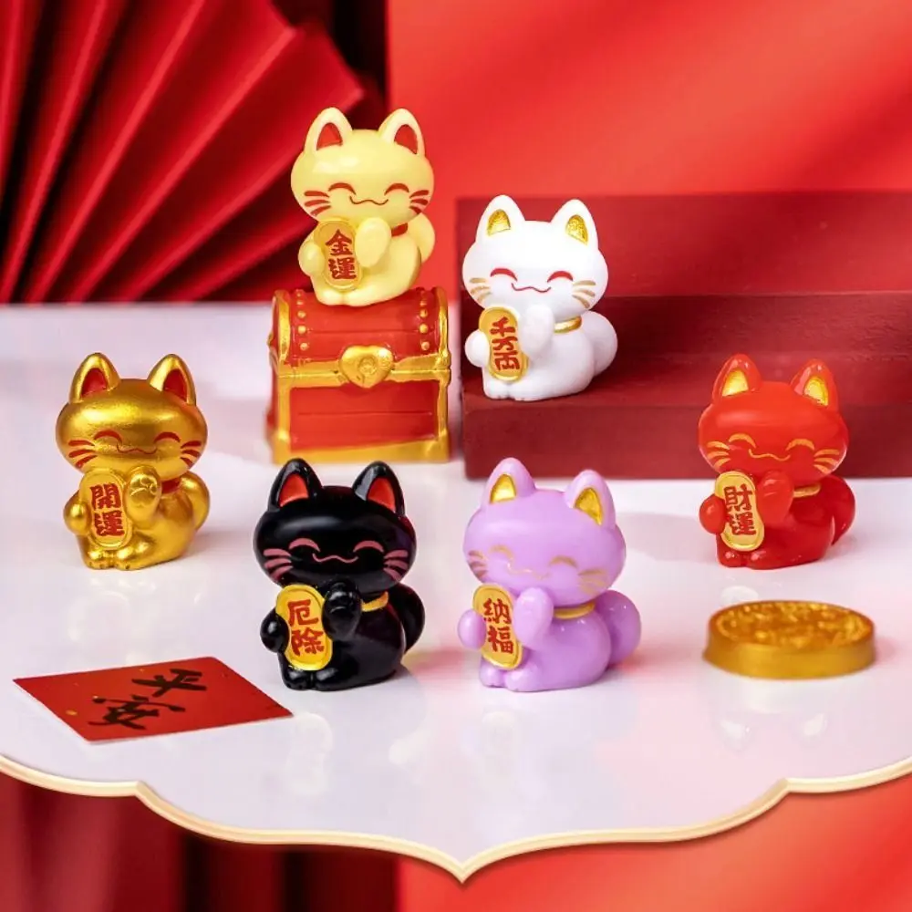 Home Decor Cartoon Lucky Cat Statue Creative Cute Lucky Cat Figurine Exquisite Animal Model Miniatures Cabinet Table Desk